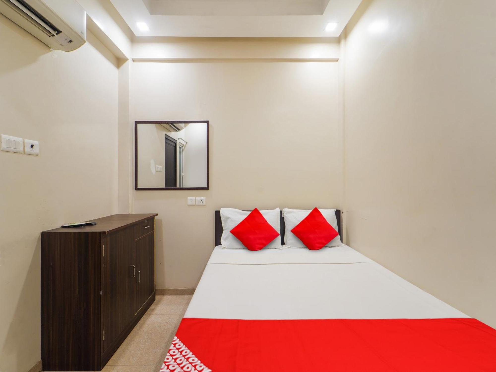 Hotel O Saravana'S Park Chennai Bagian luar foto