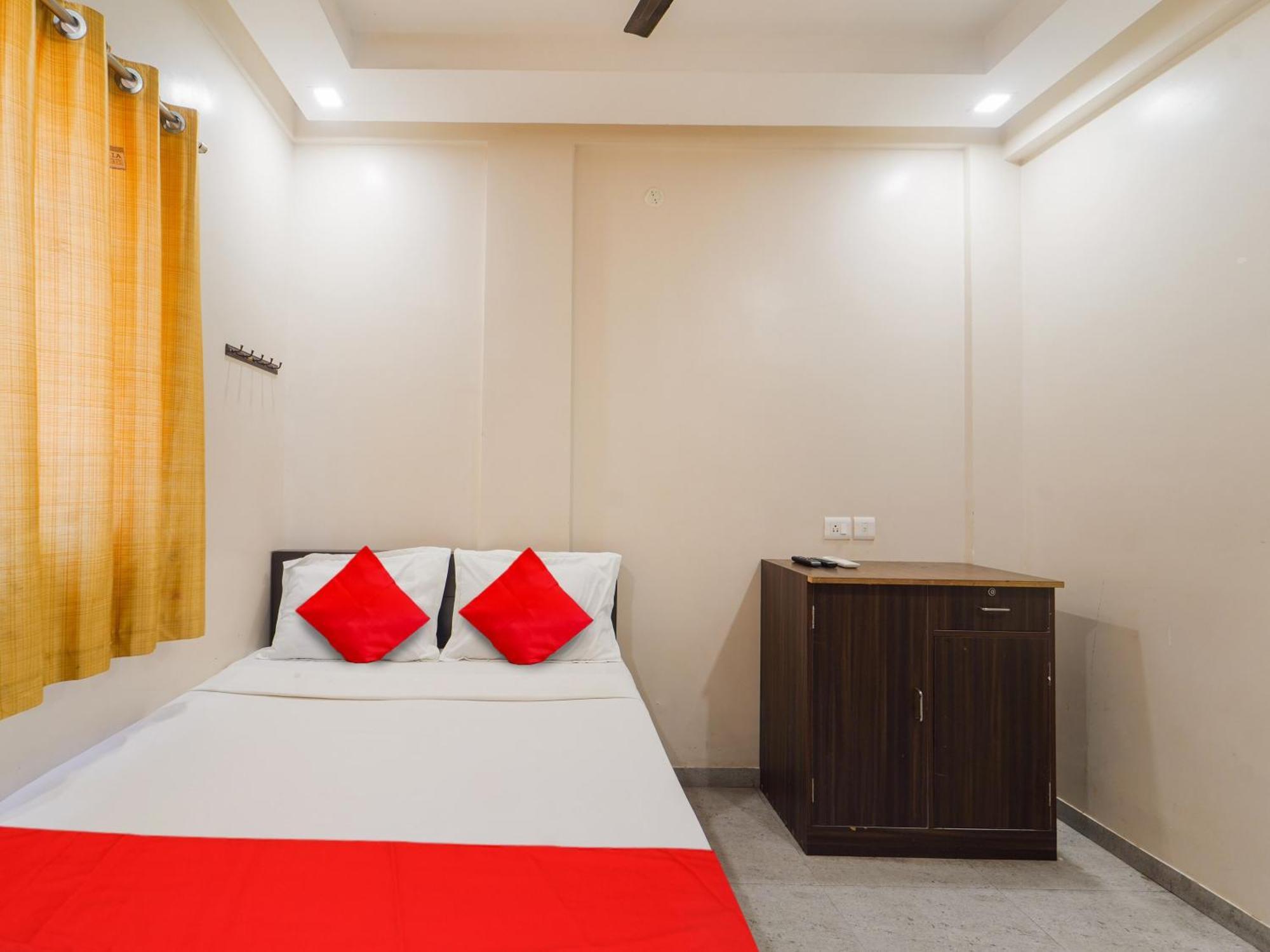 Hotel O Saravana'S Park Chennai Bagian luar foto